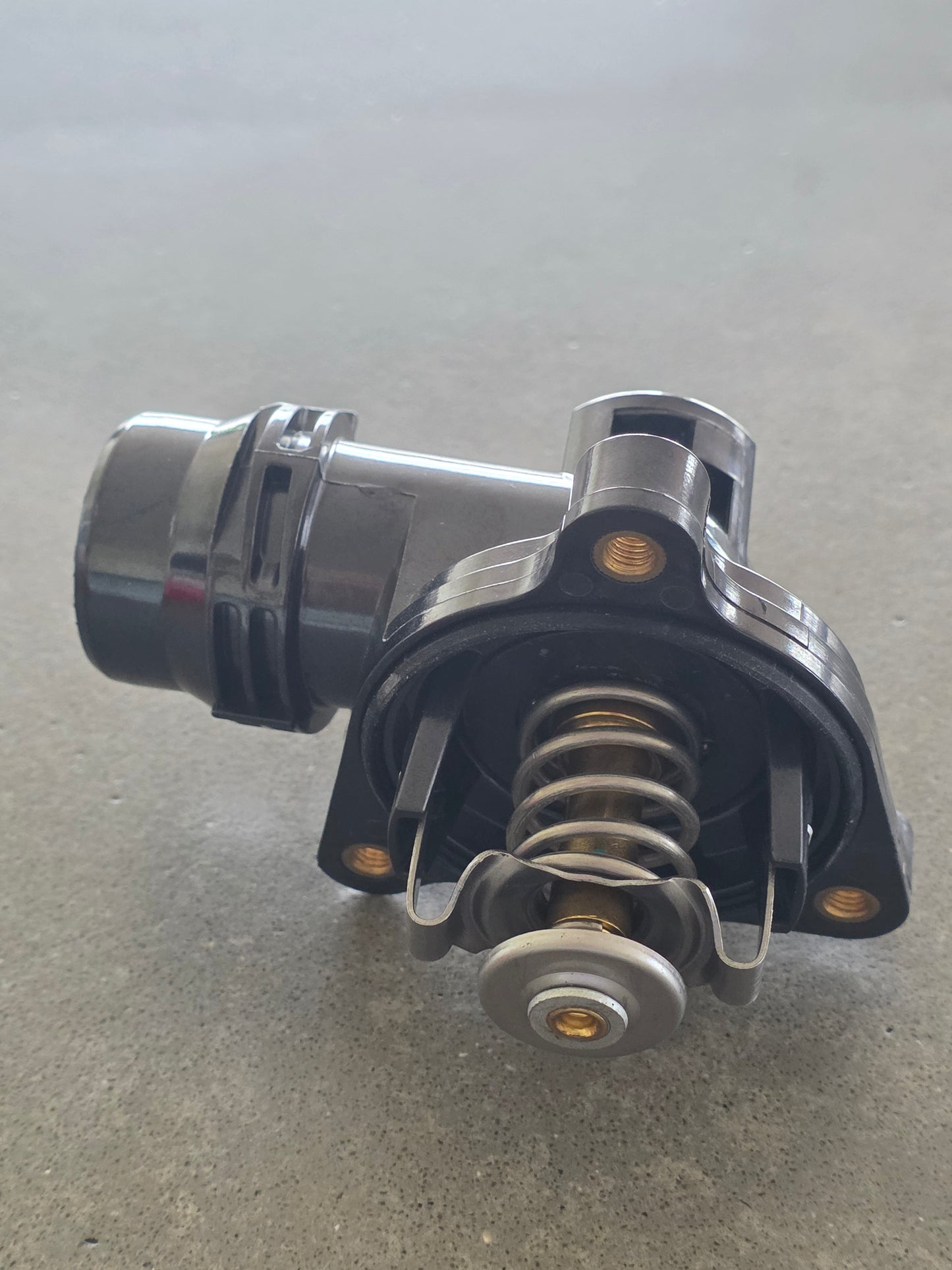Thermostat for BMW N46 11537510959