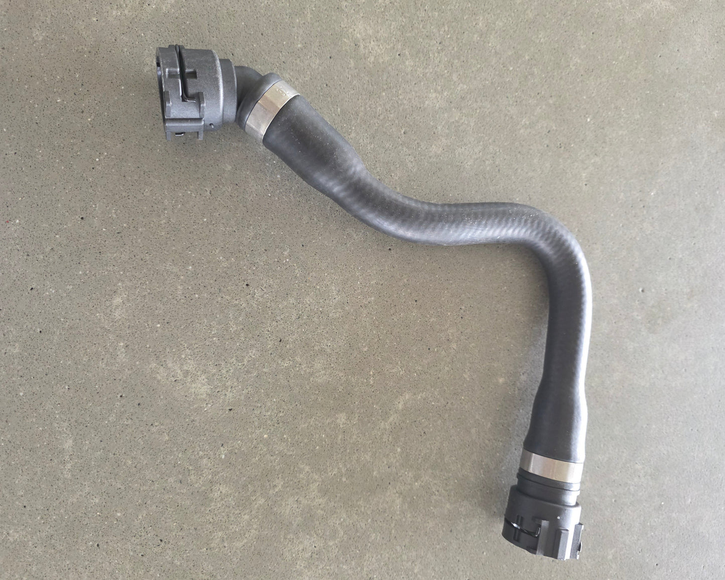 Charge Air Cooler Water Pump Coolant Hose for BMW B48 - 17128634285