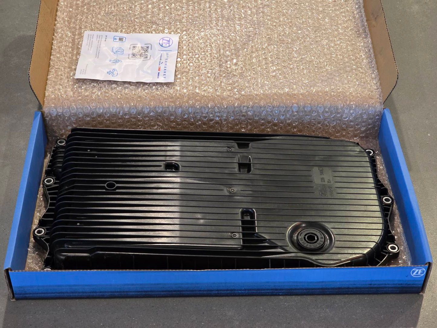 ZF 8HP Oil Pan and Filter Service Kit for BMW, VW, JAGUAR, LAND ROVER, MASERATI, ASTON MARTIN, ALFA ROMEO, TOYOTA